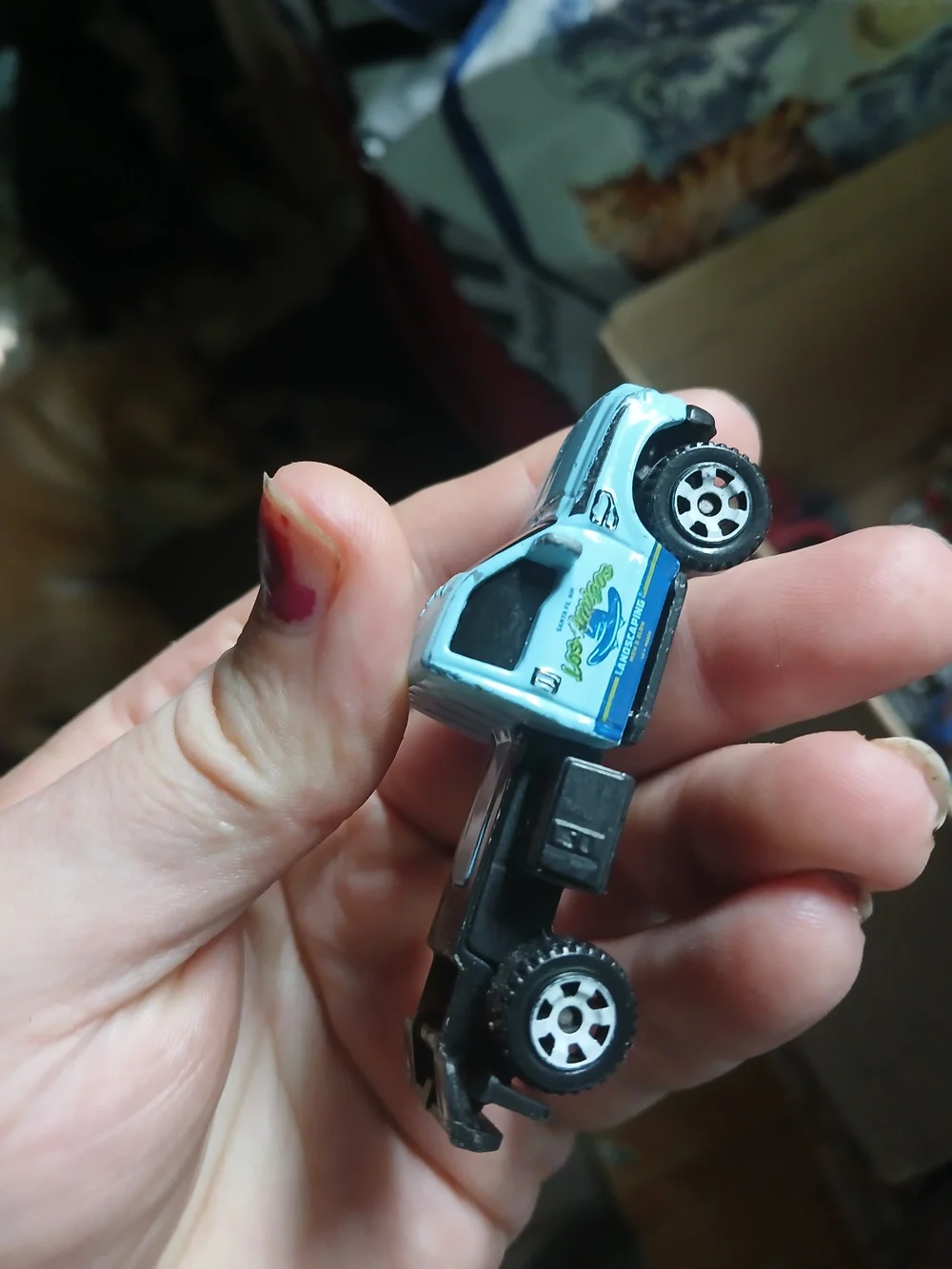 1:64 scale Matchbox Ford F-350 Stake Truck,